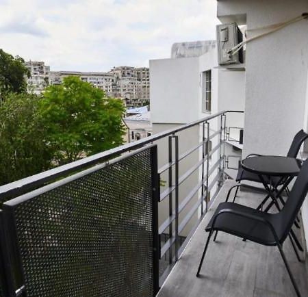 Apartament De Lux Bacău Buitenkant foto